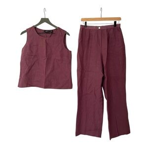 Women's Sleeveless Top and Pants Set - Burgundy